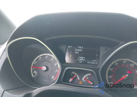 2014 Ford Focus St z USA, uszkodzony, nr VIN 1FADP3L95EL363981